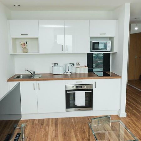 מנצ'סטר Studio Apartments Free Street Parking Subject To Availability מראה חיצוני תמונה