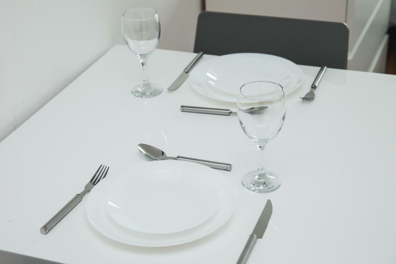 מנצ'סטר Studio Apartments Free Street Parking Subject To Availability מראה חיצוני תמונה