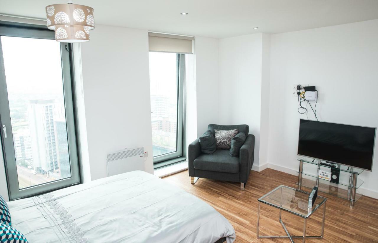 מנצ'סטר Studio Apartments Free Street Parking Subject To Availability מראה חיצוני תמונה